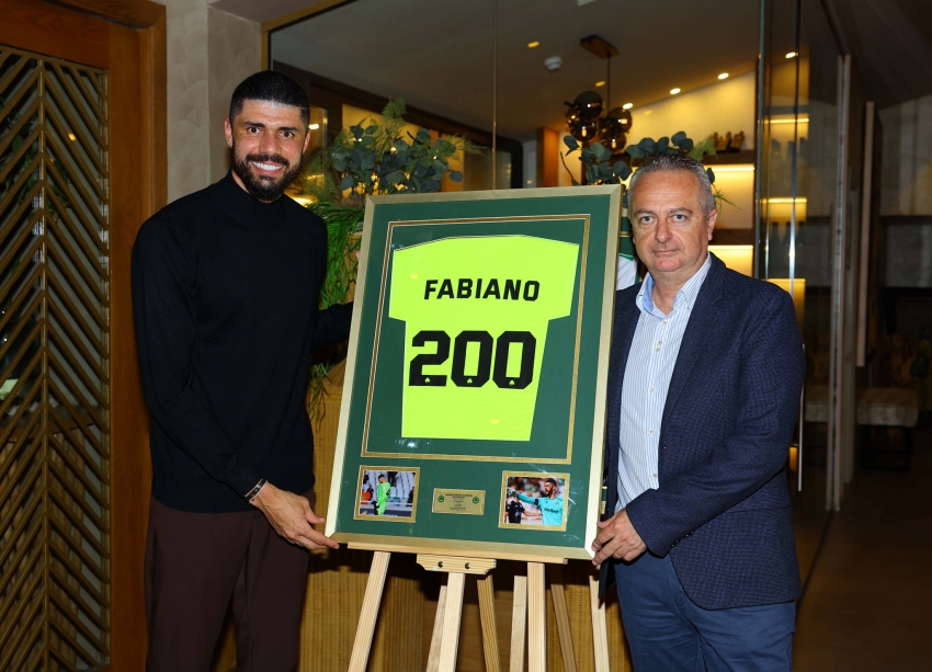 Ξεχωριστή στιγμή για Φάμπι, Κούσου, Κούλι και Σεμέδο!