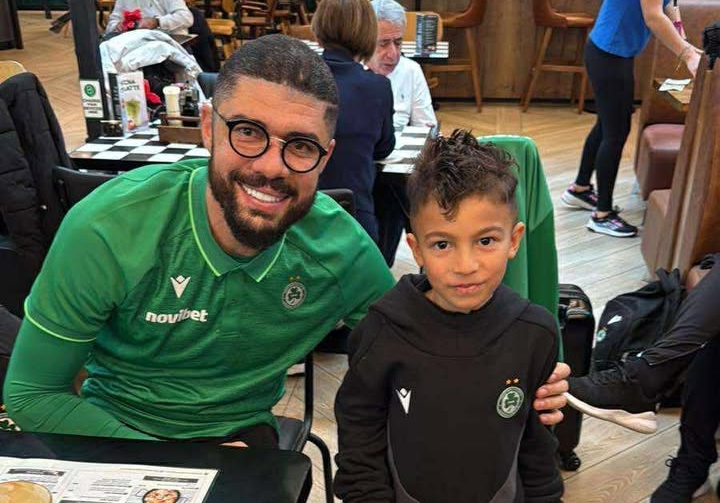 Big fan ο μικρός Ιωάννης και πόζες με Φάμπι και Εβάντρο! [Φωτος]