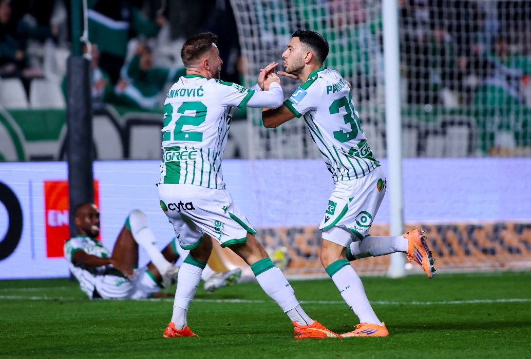 Αντίο 2025 με τεσσάρα και -1 από την κορυφή!