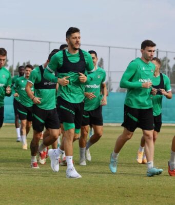 Πανέτοιμη η ομάδα μας για το παιχνίδι με την ΑΕΚ – Η αποστολή